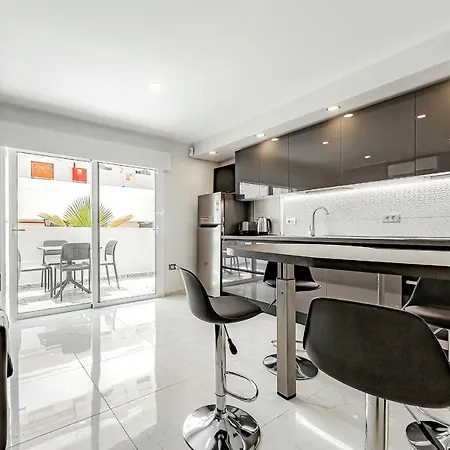 Апартаменты Tenerifeopenhome Luxury Comfort In Playa Americas Плая-де-лас-Америкас